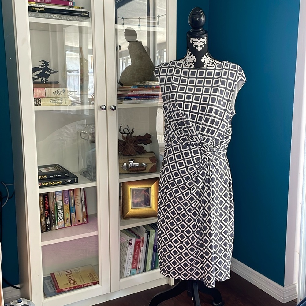 Lauren Ralph Lauren Black and White Geometric Midi Dress